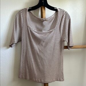 Faherty White and Brown Fitted Ribbed Short Sleeve Tee